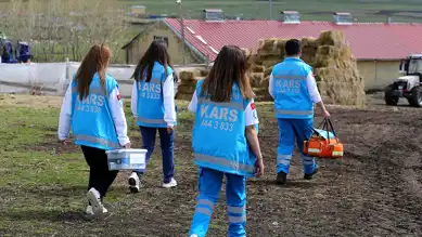 Kars'ta Dağlar Aşıp Şifa Götüren Ekipler